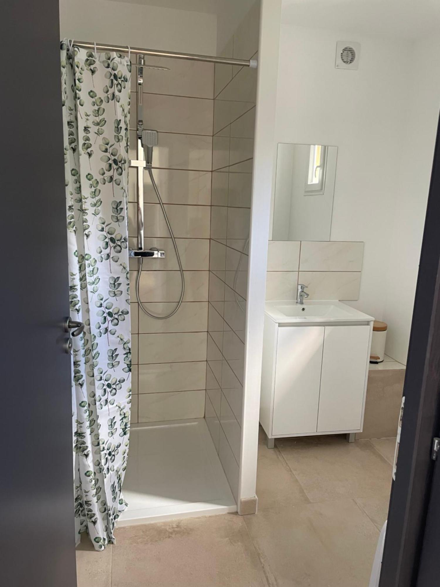 Les Chalets Du Mancel : Chalet Lulu - Bouleries Jump - 24H Du Mans Yvré-lʼÉvêque Zewnętrze zdjęcie